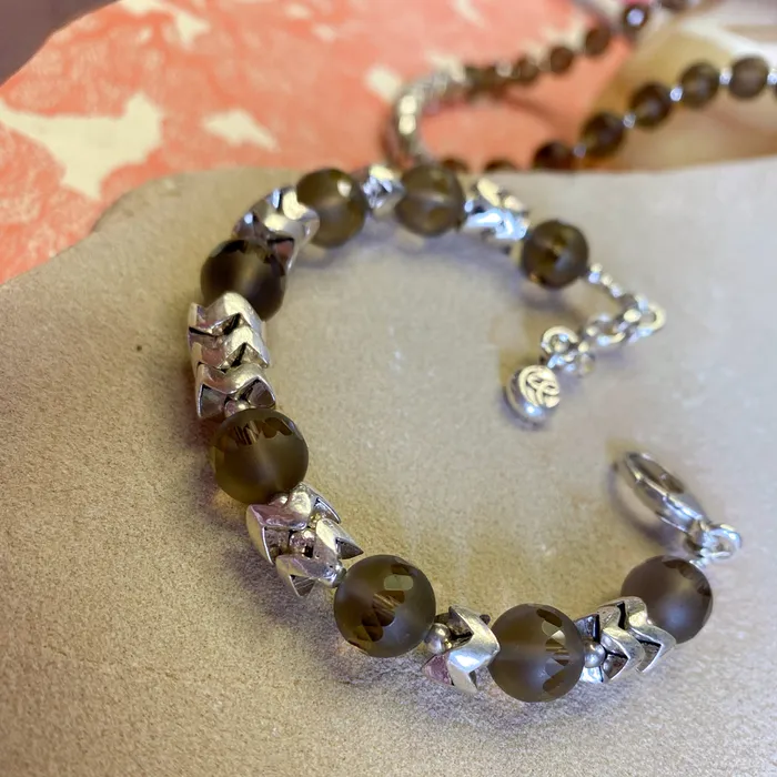 Bracelets Elisa Ilana Frosted Carved Smoky Quartz Bracelet
