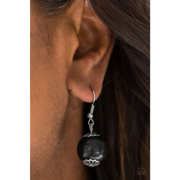 A Finishing Touch Jewelry Necklaces Paparazzi Effortlessly Everglades Black Wood Necklace