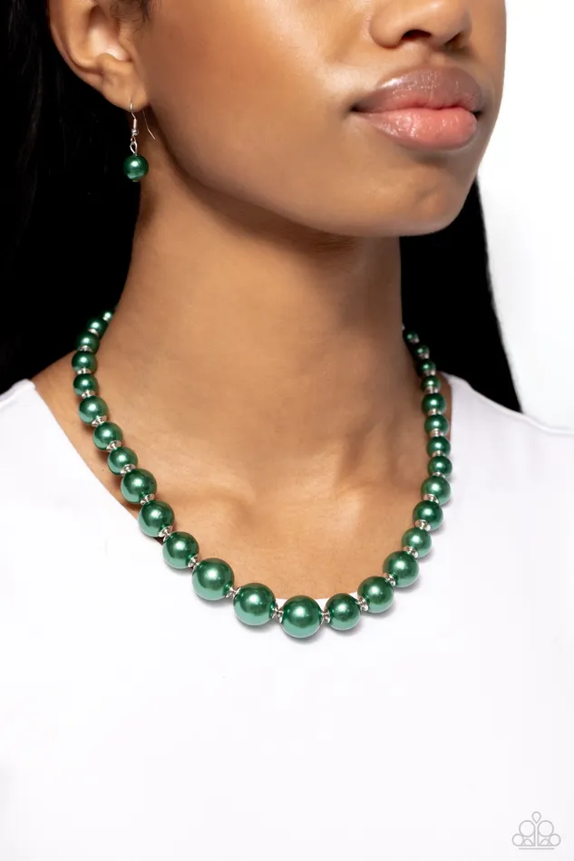 A Finishing Touch Necklaces Paparazzi Manhattan Mogul Green Necklace