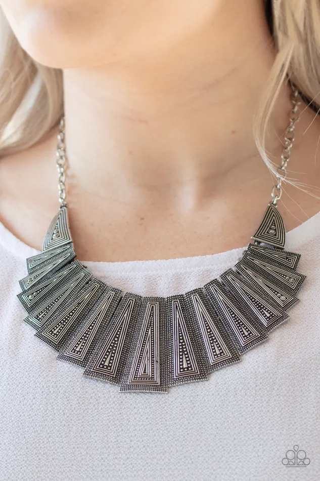 Paparazzi Metro Mane Silver Necklace A Finishing Touch Jewelry Necklaces