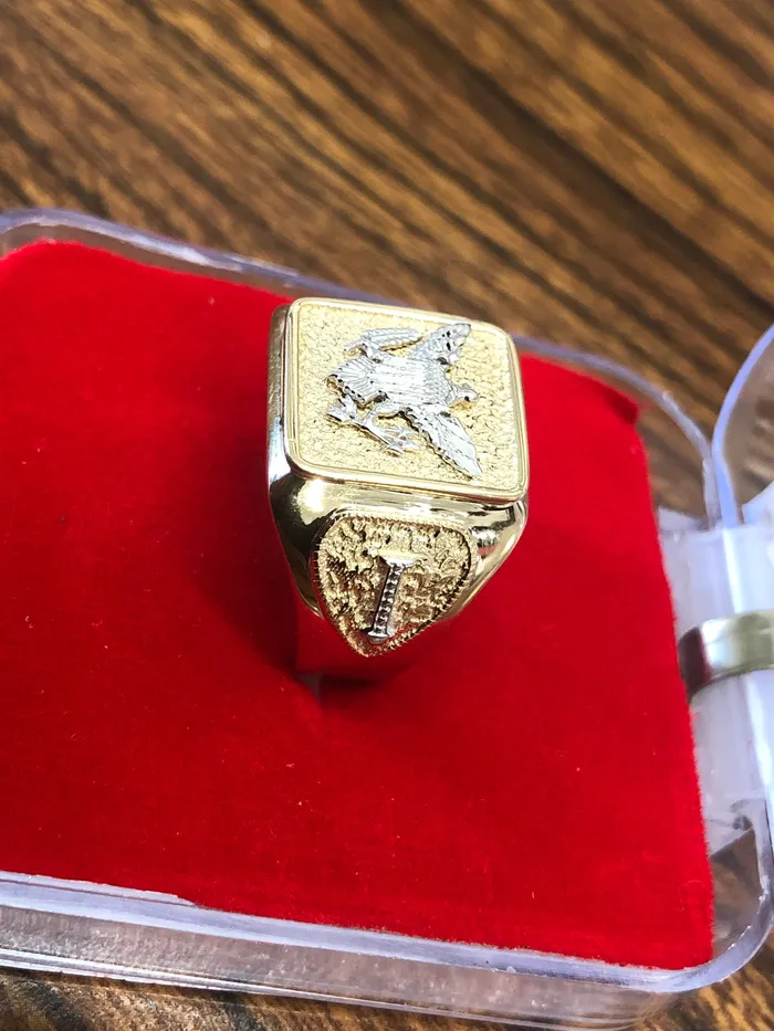 14 K solid gold VI Eagle mens ring Johnny jeweler stcroix Rings 14 K solid gold VI Eagle mens ring Johnny jeweler stcroix Rings