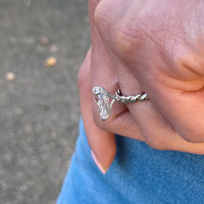 Iconic Collection Rings The STEVIE Ring