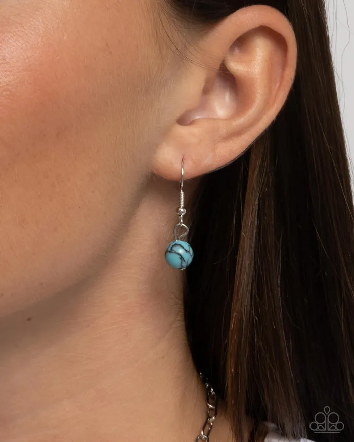 Longhorn Lasso Blue Turquoise Silver Cow Skull Western Short Necklace Paparazzi Paparazzi Accessories Necklaces