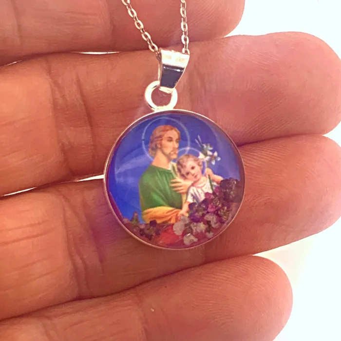 MEXICO Necklaces Saint Joseph Small Round Pendant Necklace w Pressed Flowers 18inch