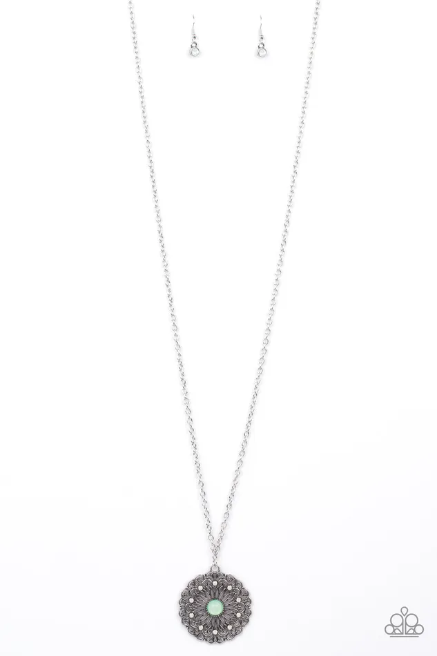 Necklaces Opal Gardens Green Opalescent Bead Floral Silver Pendant Necklace Paparazzi Paparazzi Accessories