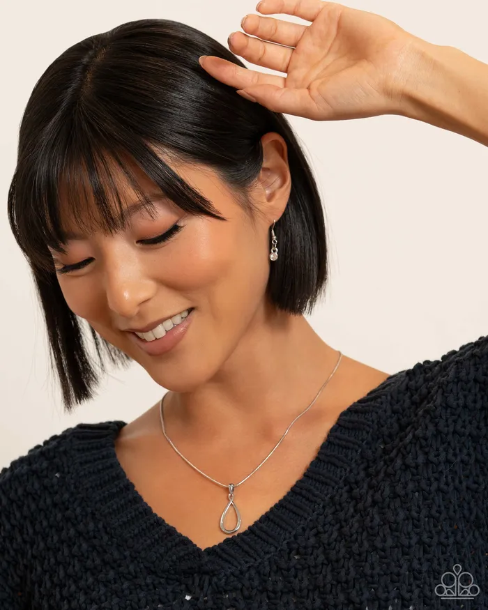 Necklaces Paparazzi Accessories Close to You Silver Dainty Teardrop Short Necklace Paparazzi