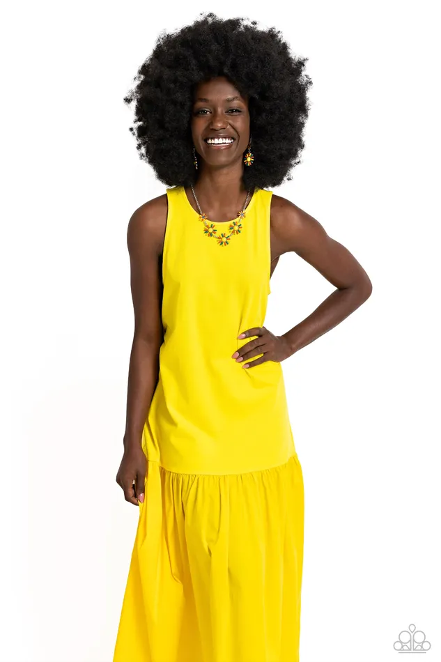 Necklaces Paparazzi Accessories SUN and Fancy Free Yellow Orange Blue Flower Silver Short Necklace Paparazzi