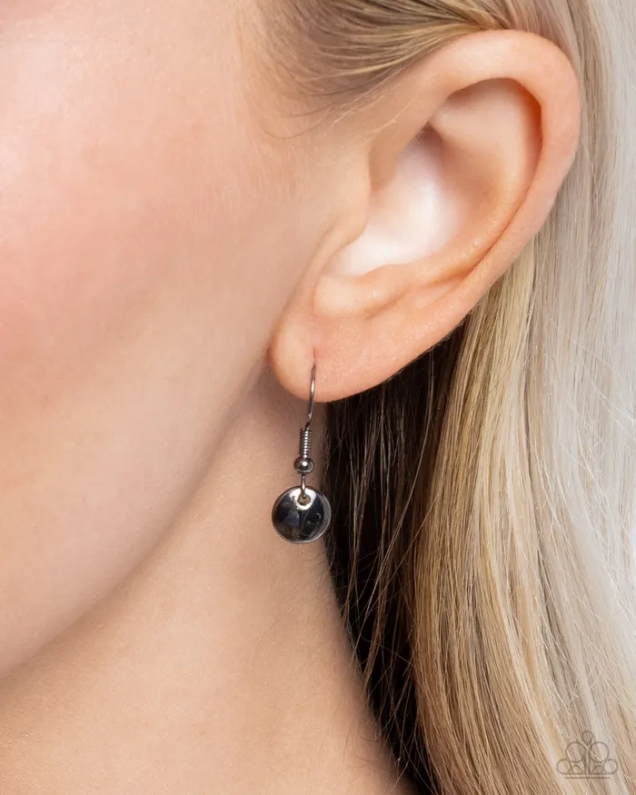 Paparazzi Accessories Necklaces Magic Merger Black Gunmetal Flower Short Necklace Paparazzi