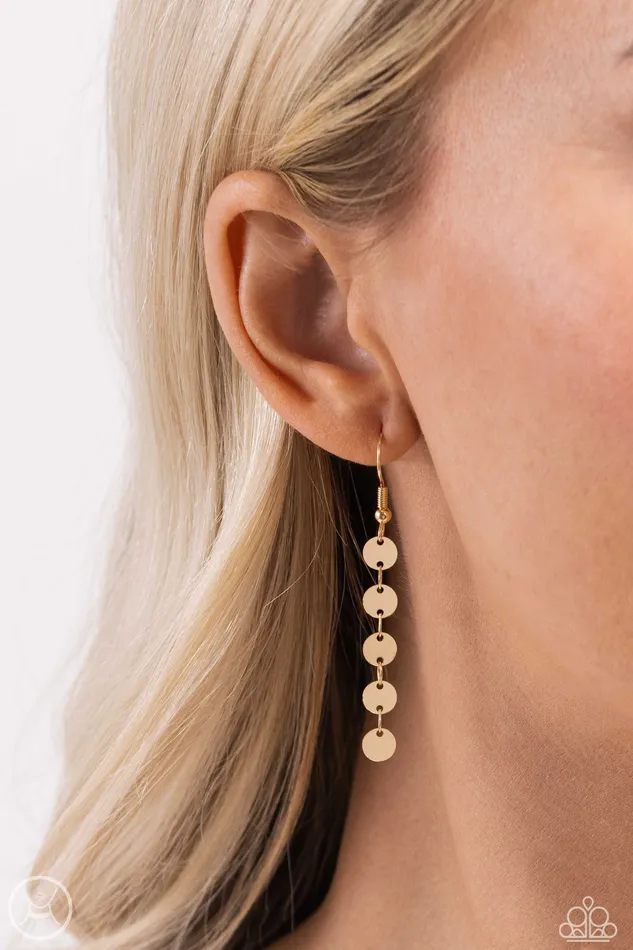 Paparazzi Accessories Necklaces Reeling in Radiance Gold Disc Layered Y Choker Necklace Paparazzi