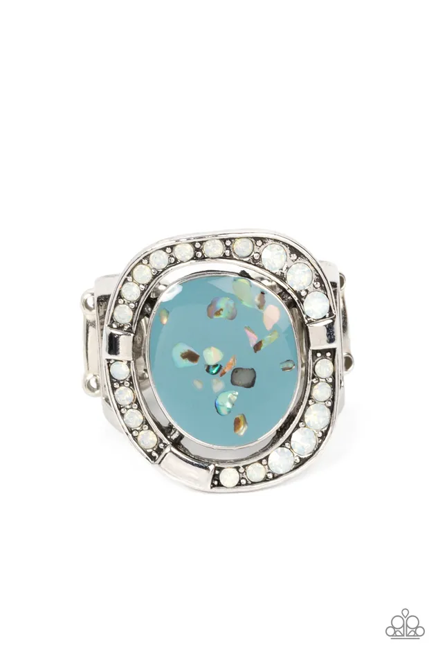 Paparazzi Accessories Rings Beach Bijou Blue Shelllike Iridescent Fleck Silver Ring Paparazzi Paparazzi Accessories Rings Beach Bijou Blue Shelllike Iridescent Fleck Silver Ring Paparazzi