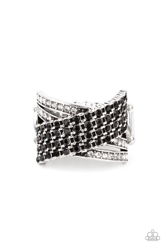 Paparazzi Accessories Rings Classic Crossover Black Rhinestone Silver Ring