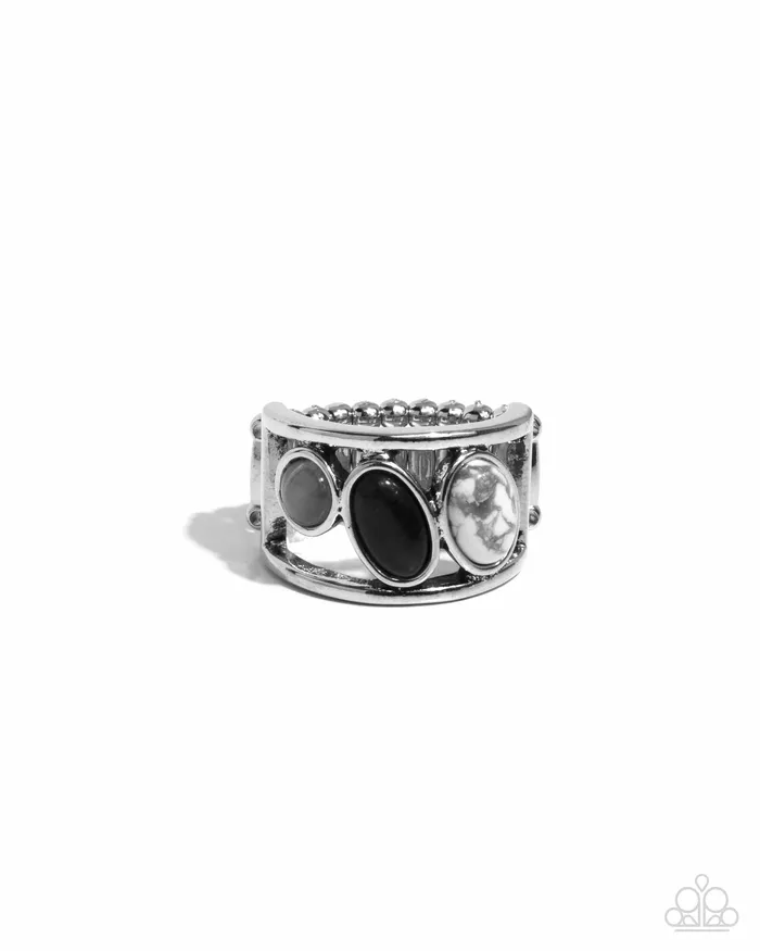 Paparazzi Accessories Rings PREORDER Colorfully Coarse Silver and Black Bead Ring Paparazzi Paparazzi Accessories Rings PREORDER Colorfully Coarse Silver and Black Bead Ring Paparazzi