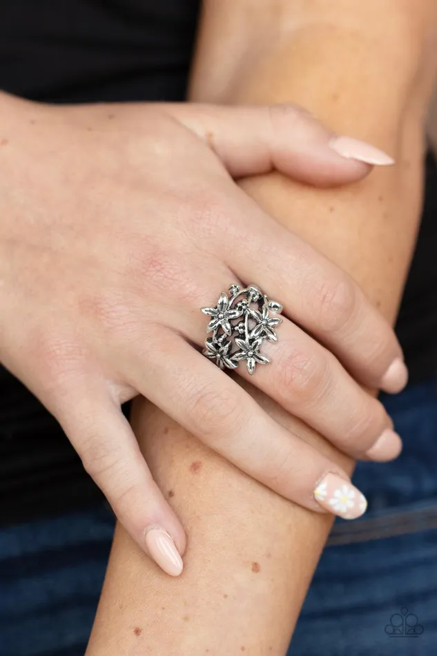 Prairie Primrose Silver Floral Ring Paparazzi Paparazzi Accessories Rings