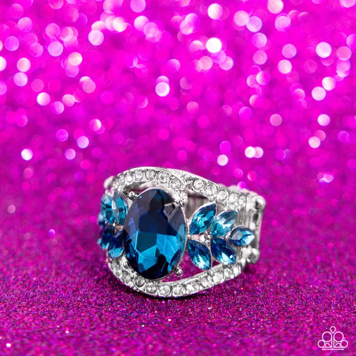 Rings Cosmic Clique Blue Rhinestone Silver Ring Paparazzi Paparazzi Accessories