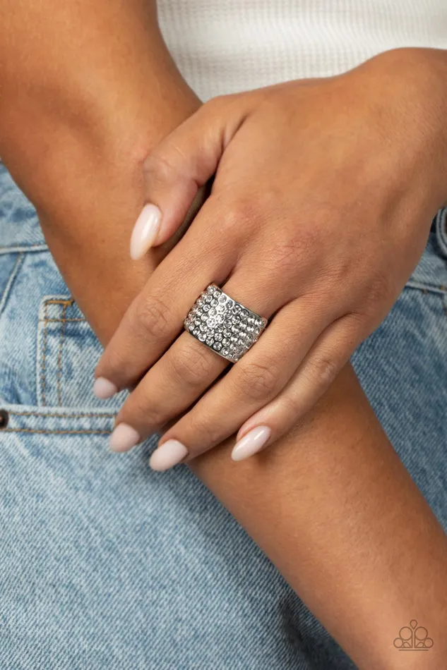 Rings Edgy Effulgence White Rhinestone Silver Ring Paparazzi Paparazzi Accessories