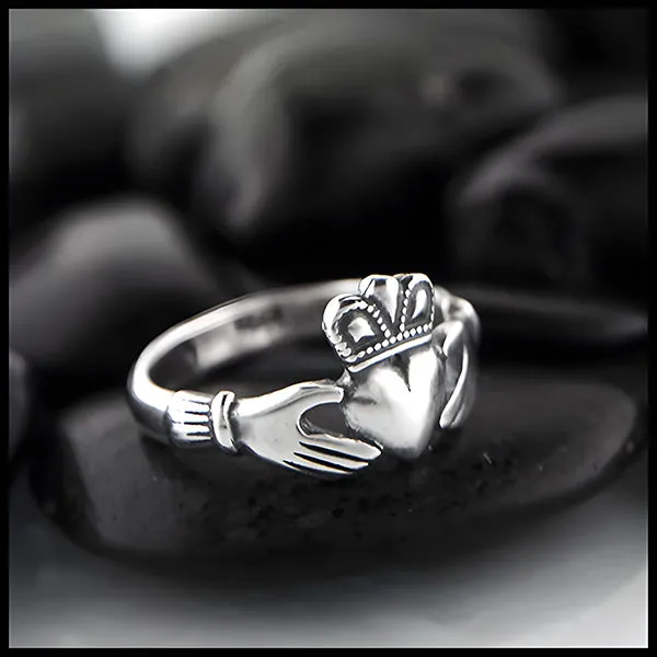 Rings Heritage Claddagh Ring Walker Metalsmiths Celtic Jewelry