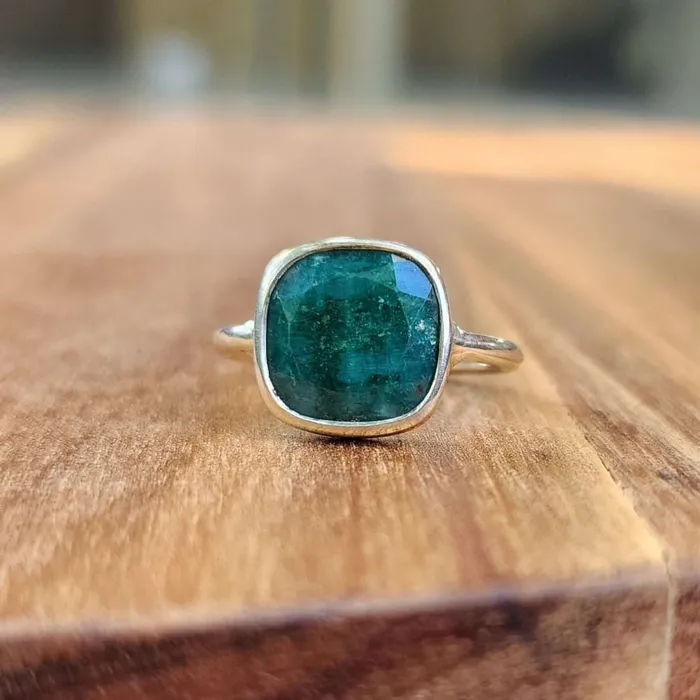 Rings JSL Emerald Bezel Ring