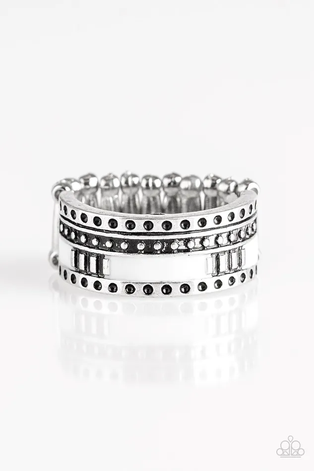 Rings Paparazzi Accessories Super Summer Paparazzi White Accent Silver Ring