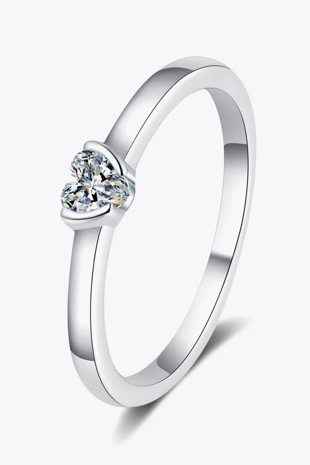 Rings Trendsi HeartShaped Moissanite Solitaire Ring