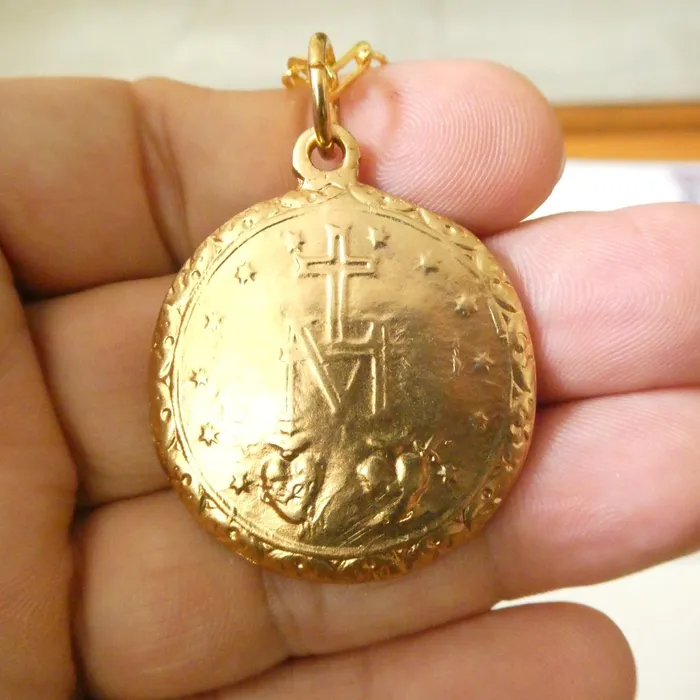 SPAIN Necklaces GoldPlated Our Lady of Guadalupe Sacred Heart Necklace 22inch