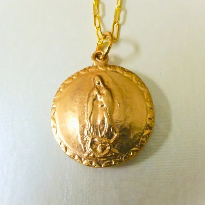 SPAIN Necklaces GoldPlated Our Lady of Guadalupe Sacred Heart Necklace 22inch