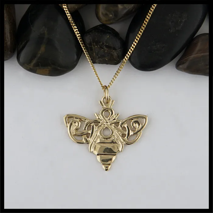 Walker Metalsmiths Gold Bee Pendant PreStyled Sets